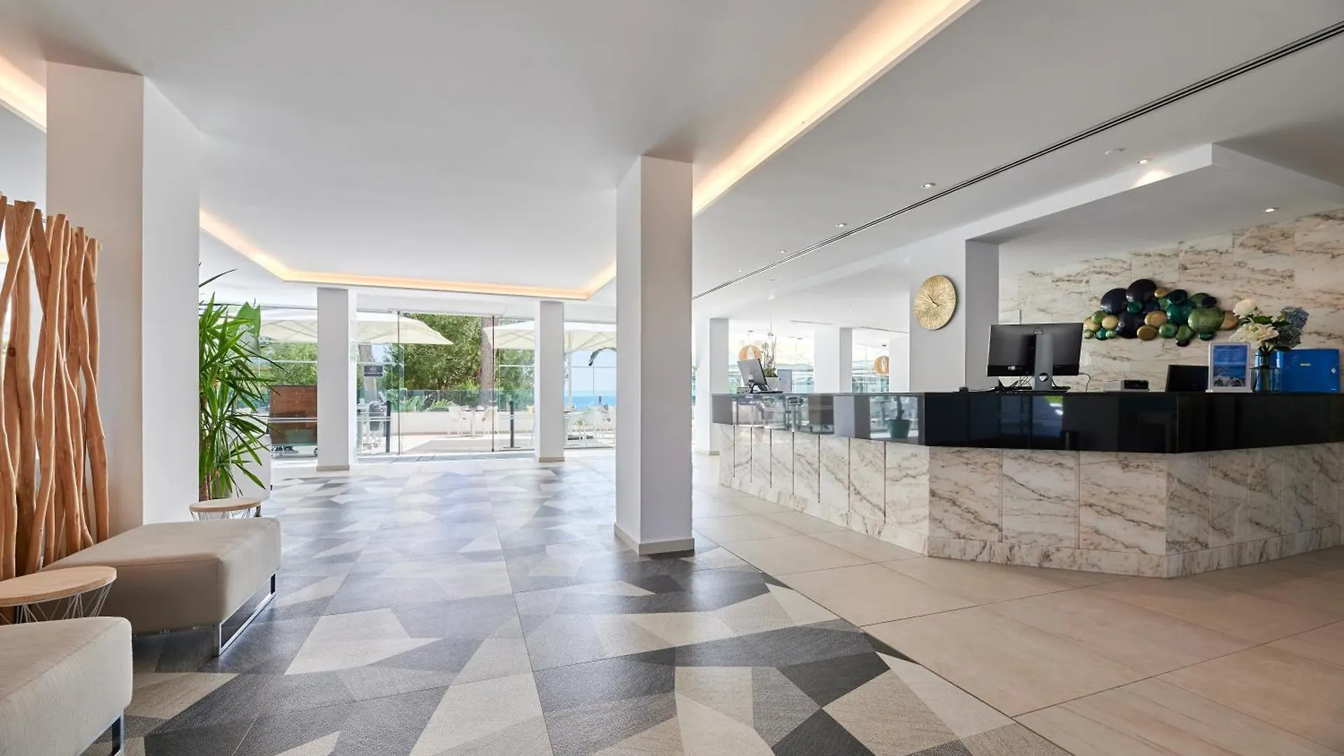 Aluasoul Carolina - Adults Only Hotel Font de sa Cala Spain